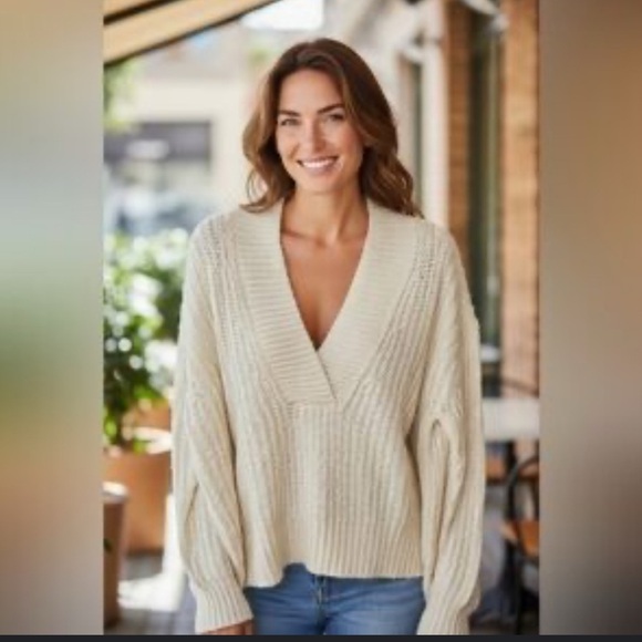 Anthropologie Sweaters - Anthropologie Pilcro wool mix Cream V-Neck oversized Sweater